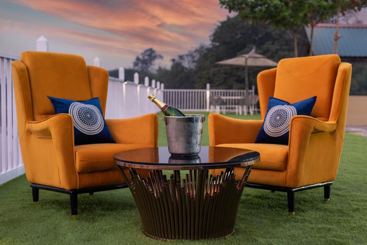 Paramount Riverfront Resort & Spa, Karjat Exterior photo