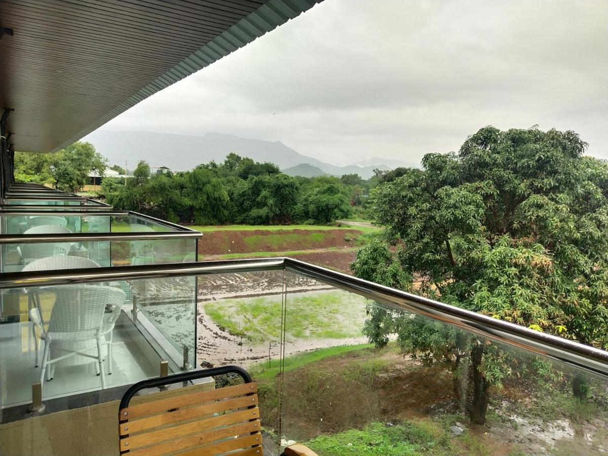 Paramount Riverfront Resort & Spa, Karjat Exterior photo